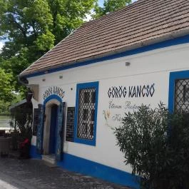 Görög Kancsó Étterem, Szentendre - Külső kép