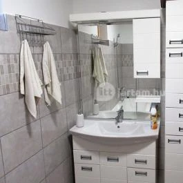 Gosztola Apartmanház Hidegség - Fürdőszoba