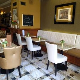 Gottwald Cafe, Tata - Belső