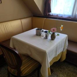 Gottwald Hotel étterme Tata - Belső