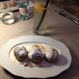 Gottwald Hotel étterme Tata - Étel/ital