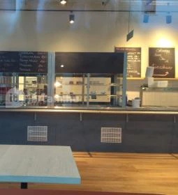 Gourmenza - Green Court