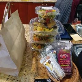 Govinda Csillaghegy - Vegán Étterem Budapest - Étel/ital