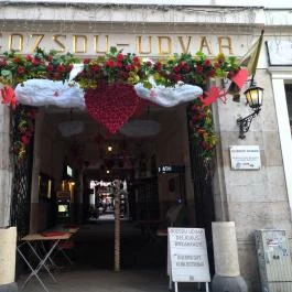 Gozsdu udvar Budapest - Egyéb