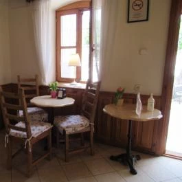 Grafl Cukrászda, Budakeszi - Belső