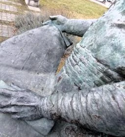 Grassalkovich Antal szobra