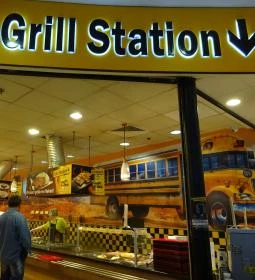 La Menza - Grill Station - Auchan Budaörs