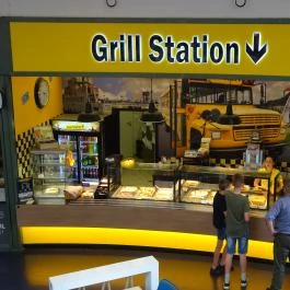 Grill Station (Auchan) Székesfehérvár - Külső kép