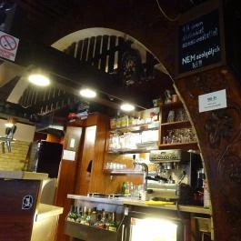 Grinzingi Borozó, Budapest - Belső