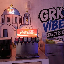 GRK'S Kyros Yeeros, Budapest - Étel/ital
