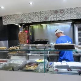 GRK'S Kyros Yeeros, Budapest - Egyéb