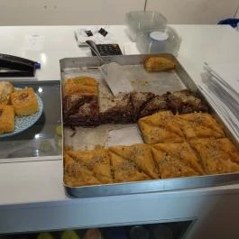 GRK'S Kyros Yeeros, Budapest - Étel/ital