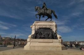 Gróf Andrássy Gyula szobra Budapest