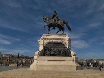 Gróf Andrássy Gyula szobra Budapest