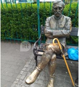 Gróf Teleki László