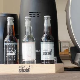 Grumpy Monkey, Budapest - Egyéb