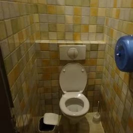 A Grund - Bár Budapest - Mosdó