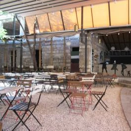 A Grund - Bár Budapest - Egyéb