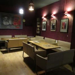 A Grund - Bár Budapest - Egyéb