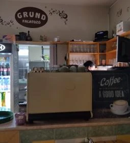 Grund Falatozó - Sá-Ra Termál