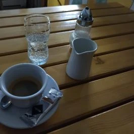 Grund Falatozó - Sá-Ra Termál, Hegykő - Étel/ital