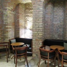 Gül Baba Café, Budapest - Egyéb