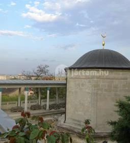 Gül Baba Türbe és Rózsakert