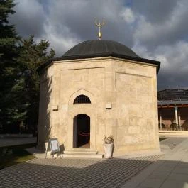 Gül Baba Türbe és Rózsakert Budapest - Egyéb