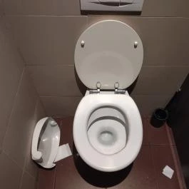 Guri Serház Körút Budapest - Mosdó