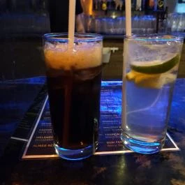 Guri Serház Körút Budapest - Étel/ital