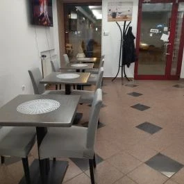 Guri Sörminta Keleti Budapest - Belső