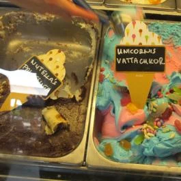 Gusto Gelato Fagylaltozó Budapest - Étel/ital