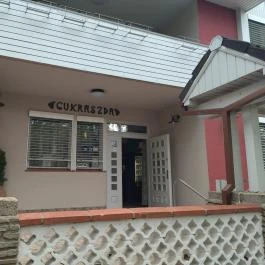 Gyarmati Cukrászda Makó - Külső kép