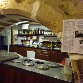 Gyógygödör Borozó Sopron - Belső