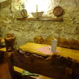 Gyógygödör Borozó Sopron - Belső