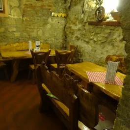 Gyógygödör Borozó Sopron - Belső