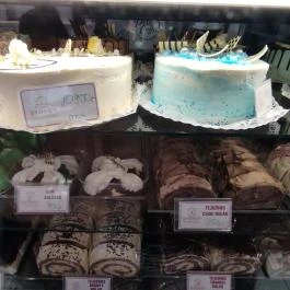 Gyöngy Cukrászda, Makó - Étel/ital