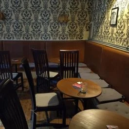 Gyöngy Presszó Budapest - Belső