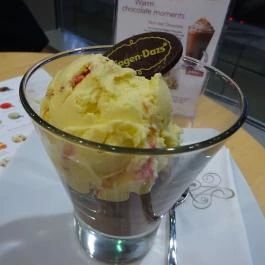Häagen Dazs - WestEnd City Center Budapest - Étel/ital