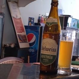 Habcsók Söröző Budapest - Étel/ital