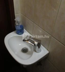 Háček Söröző & Étterem