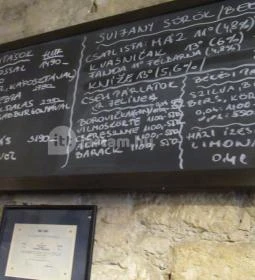 Háček Söröző & Étterem