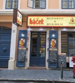 Háček Söröző & Étterem
