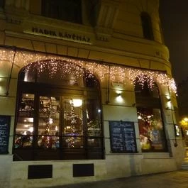 Hadik Kávéház, Budapest - Külső kép
