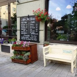 Hadik Kávéház, Budapest - Külső kép