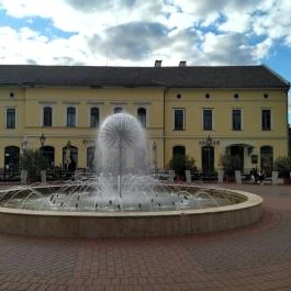 Hagymavirág szökőkút Makó - Egyéb