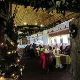 Halászcsárda Százhalombatta, Százhalombatta - Belső