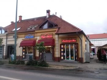 Hamburger Bár Gyula Hamburger Bár Gyula
