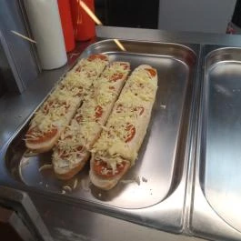 Hami Street Food Budapest - Étel/ital