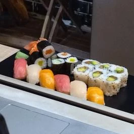 Hana Sushi Restaurant Budapest - Étel/ital